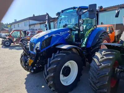 New Holland T5.110 mit FH/FZ