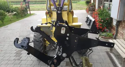 Fronthydraulik und Frontzapfwelle