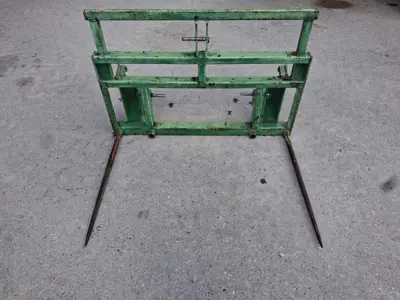 Frontlader Hauer Ballendpitze