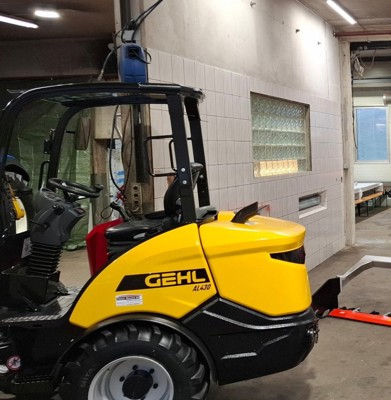 Gehl AL 430