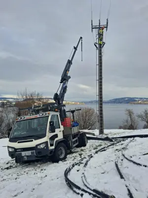 AEBI VT 450 mit Ladekran