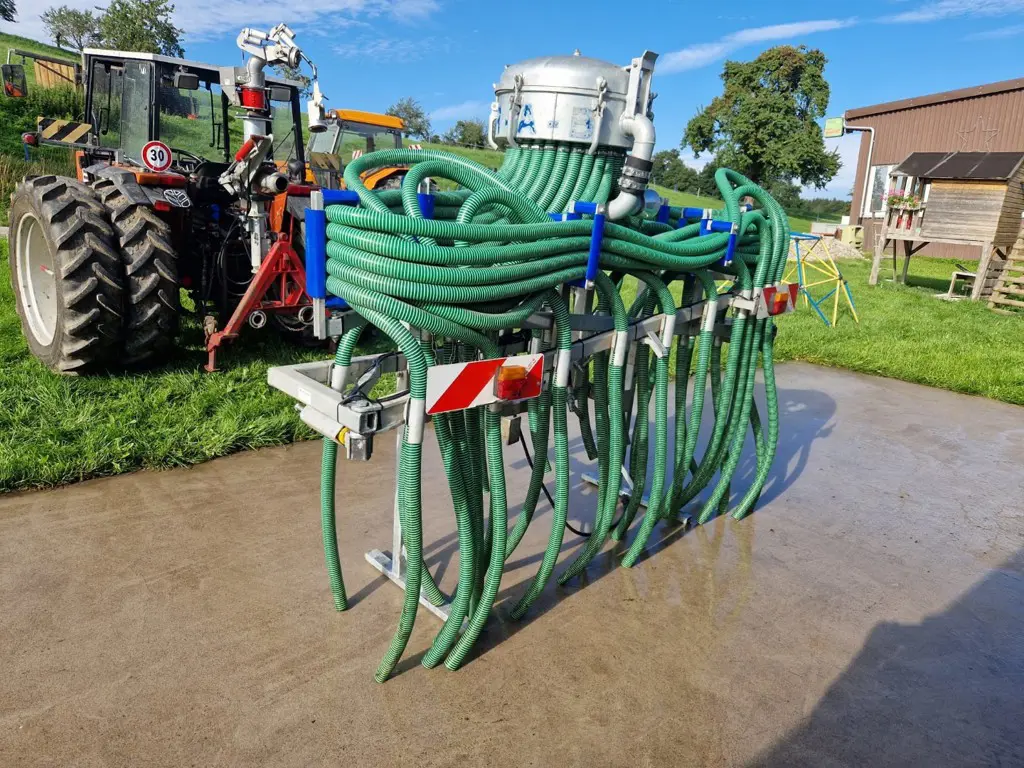 94a549dc-304f-4a62-85b8-f74210cf5d1f-WhatsApp Image 2025-08-05 at 15.24.28 (3).jpg