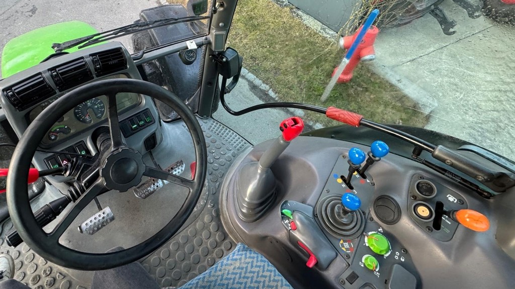 9921fa17-cffa-4450-bb06-5374733e1c2d-WhatsApp Image 2026-02-20 at 07.47.22 (3).jpg