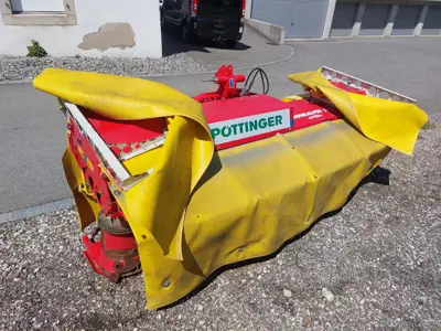 Faucheuse Pöttinger
