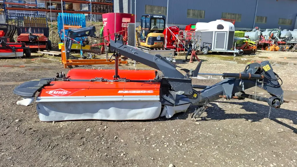 Faucheuse à tambours Kuhn PZ