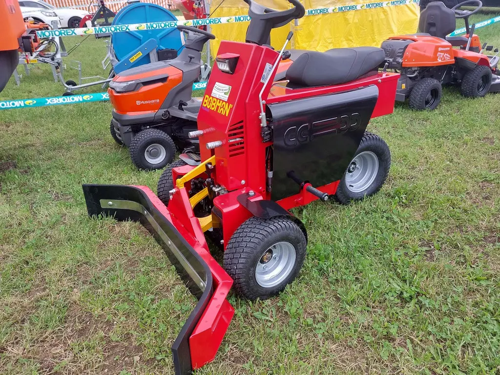 b6fa2650-c1e4-43a1-a4af-f08de0c1def5-Bobman (3).jpg