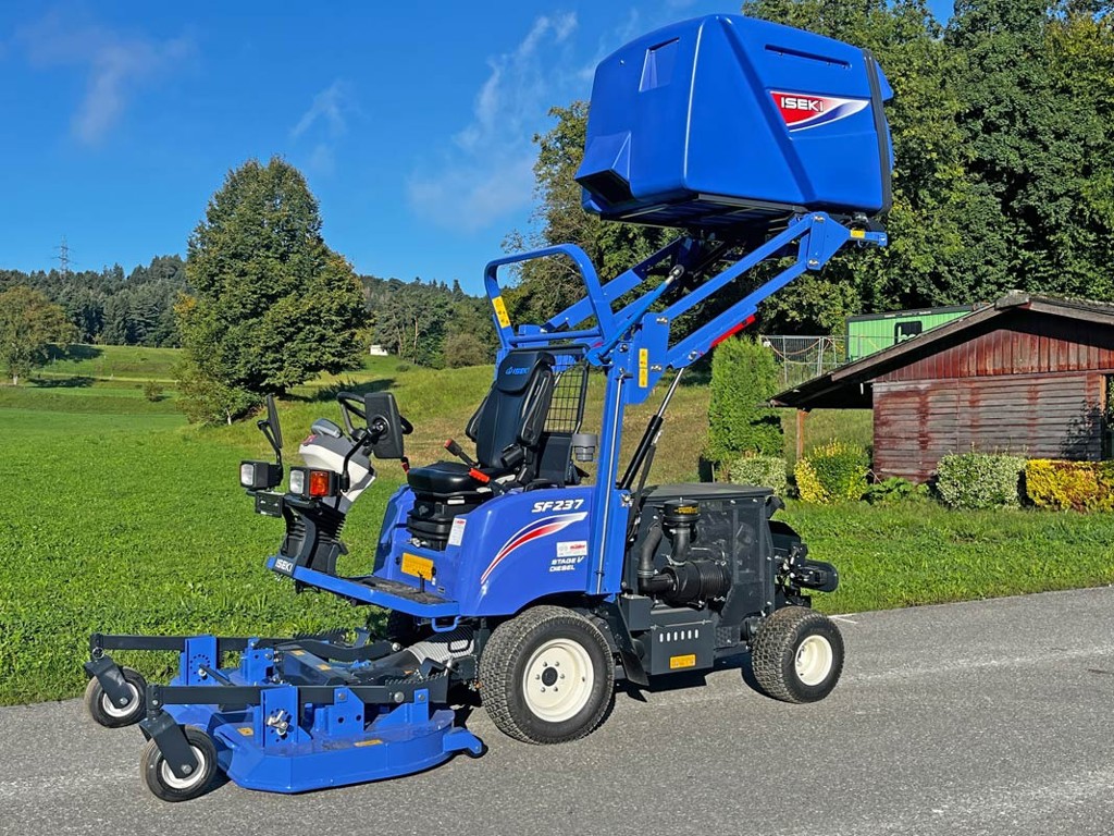 5ea6721f-dafb-42bd-bd8a-d3a60c8baabf-35563-Iseki-Rasentraktor-SF-237-F-(6).jpg