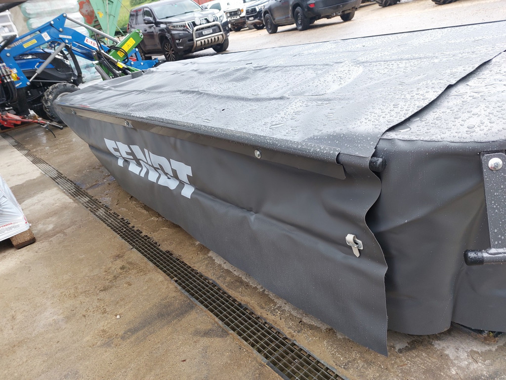 5aceca8b-4650-4243-94a3-032a5df8dcbc-Fendt Slicer 2870 (2).jpg