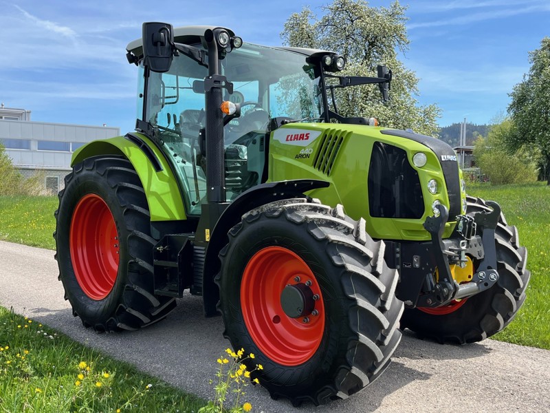 Traktor Claas Arion 440 CIS Panoramic