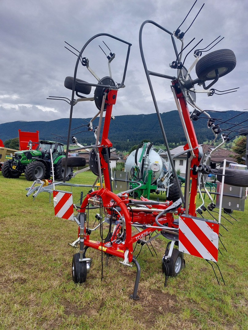 335e7530-21a7-45aa-81bf-353d4e2bedce-MF 676  (2).jpg