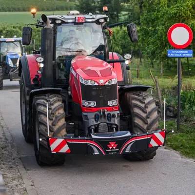 Massey Ferguson MAX Multi Safety Bumper / Hof Lieferung inkl.