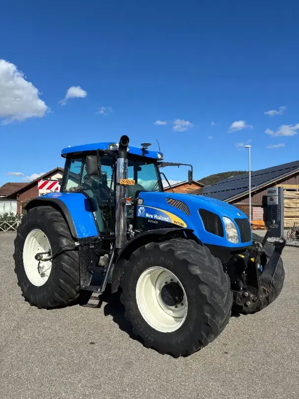New Holland TVT 190 inkl. Raven GPS-System und Reifenregeldruckanlage hinten