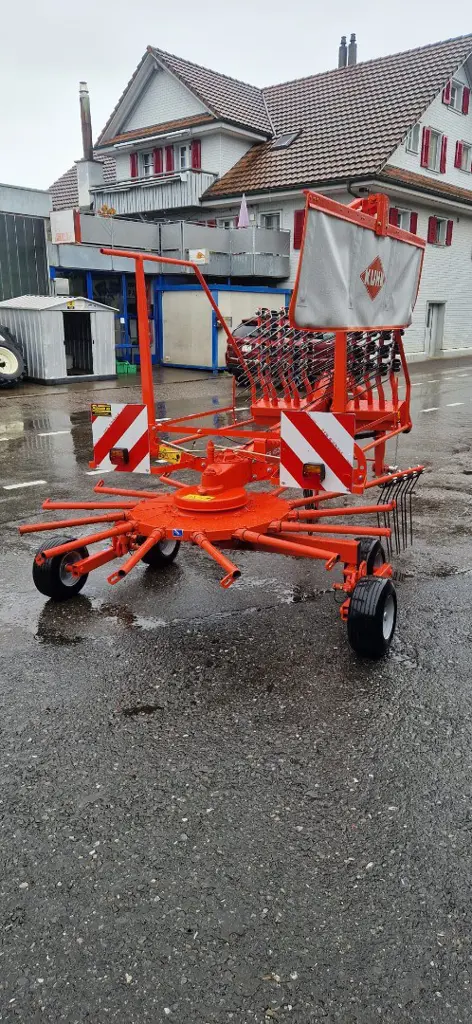 233d9c28-a639-4ad5-89fa-f600c1361953-Occasion Schwader Hausheer Peter 3.jpg