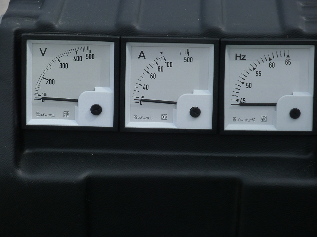 5abae624-1579-4bd6-895b-4e75a4dc6690-Gareni Génératrice 3PMS2215 (12).jpg