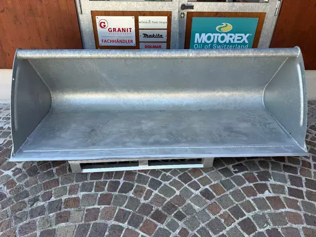 740b55cb-07bf-423c-b0ed-a0a24fd20f15-IMG_6705.jpg
