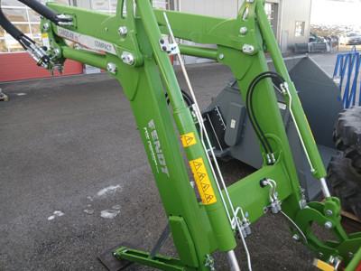 Frontlader Fendt 4X/75 Compact (passend zu 300er)