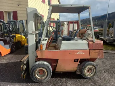 Treibgas - Gabelstapler 3T Stapler Linde H30T Hydrostat mit Triplexmast , Vollfreihub , Seitenschieber ,  Ford V8 Motor , Hubstapler / Hoflader / Teleskoplader