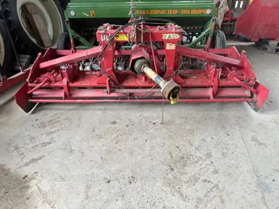 Herse rotative Lely Terra 300-35