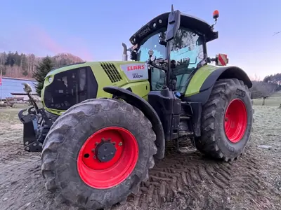Traktor Claas Axion 810 CMATIC CEBIS