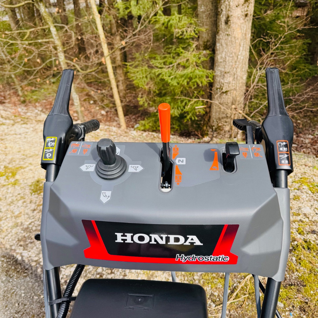 2fb44a44-3474-4009-b9c2-3e0701afe0cc-Honda HSS 970 AETD (4).jpg