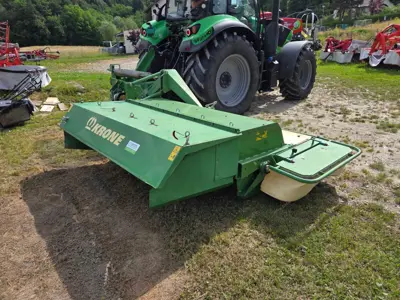 Faucheuse arrière a disques Krone