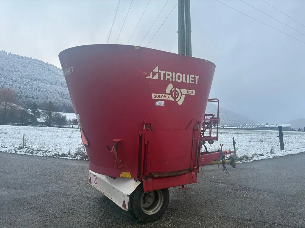 d9464f08-2b5c-40f1-a9ae-3c4885ae0fef-Trioliet Bourquin (6).jpg