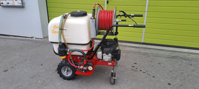 Stema	Karrenspritze Selbstfahrspritze, Tankinhalt 120liter, Haspel + Gön