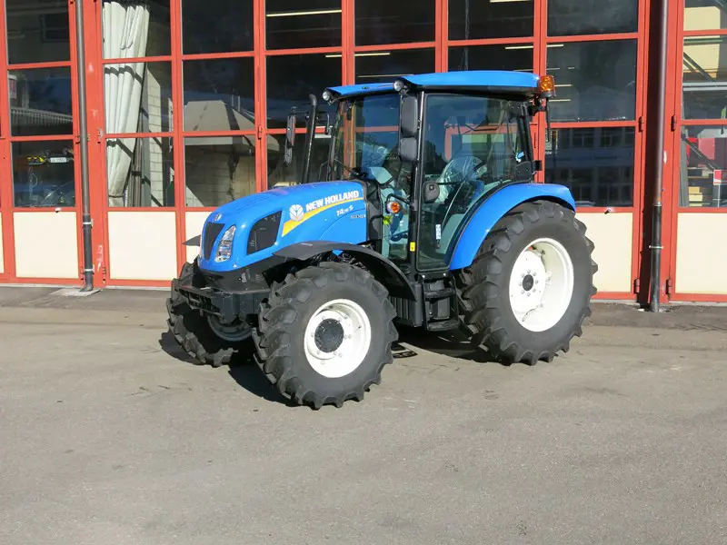 New-Holland T4. 75S