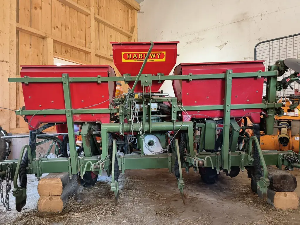 413eae27-c4ed-4749-bc37-55ec091c4785-WhatsApp Image 2026-04-24 at 14.jpg