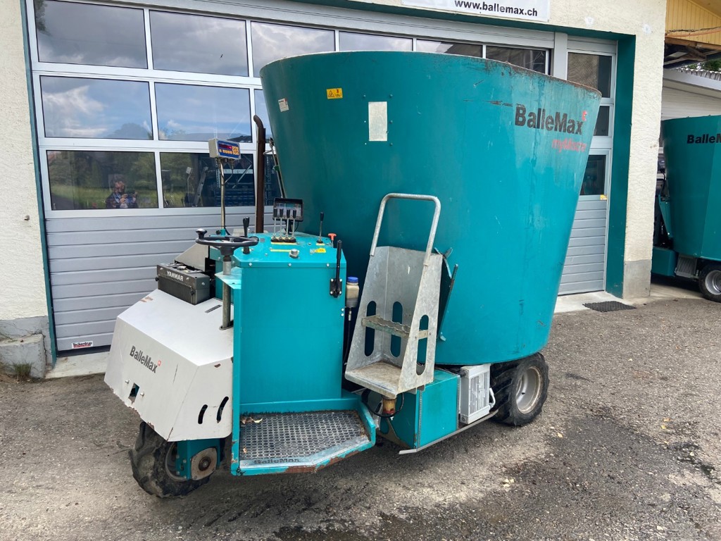 62e8471c-0fab-4ccf-a906-5051630dfaa9-215 (3).jpg