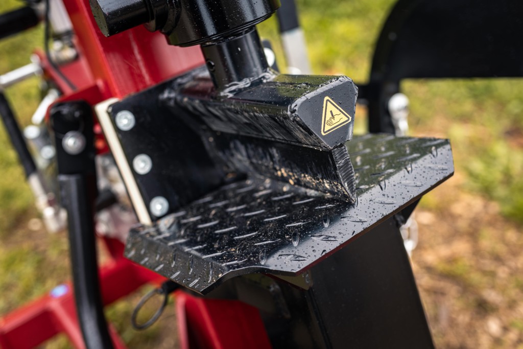 cd1f63d5-86f3-4228-a24e-dd0f9dffa862-Brugger Machinery Fotos - Raw Media (630)-min.png