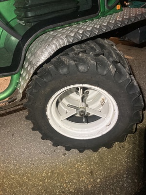 Schiltrac 2068 Kotflügel aus Riffelblech