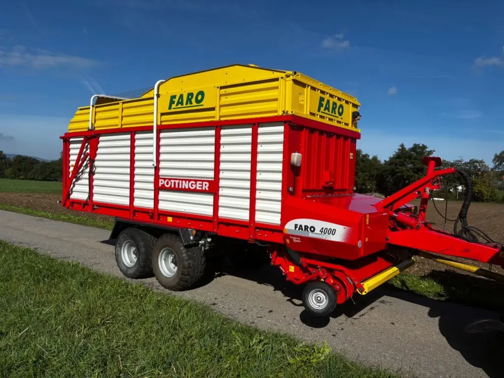 Ladewagen Pöttinger Faro 4000 L & hydr. Bremse