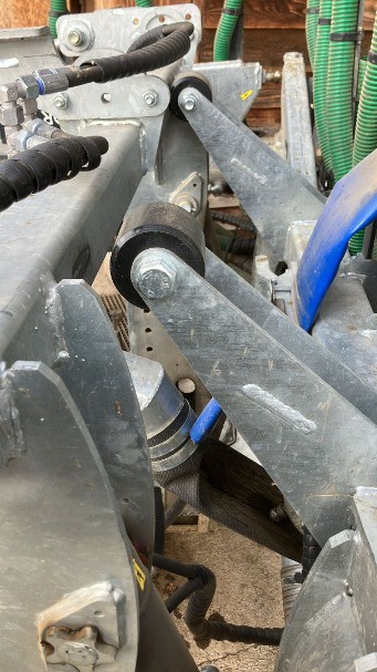 c4880d8f-983a-452f-8d11-7714af18b027-WhatsApp Image 2025-11-14 at 13.jpg