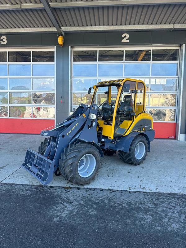 Hoflader Eurotrac W13 CF