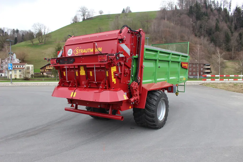 522e422a-8e7a-4ad7-bc63-49d700381804-MS_105_Kompost_Einachs (19).jpg