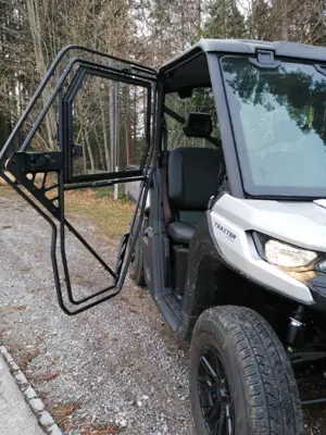 CAN-AM TRAXTER HD10 PRO      Quad - Gator