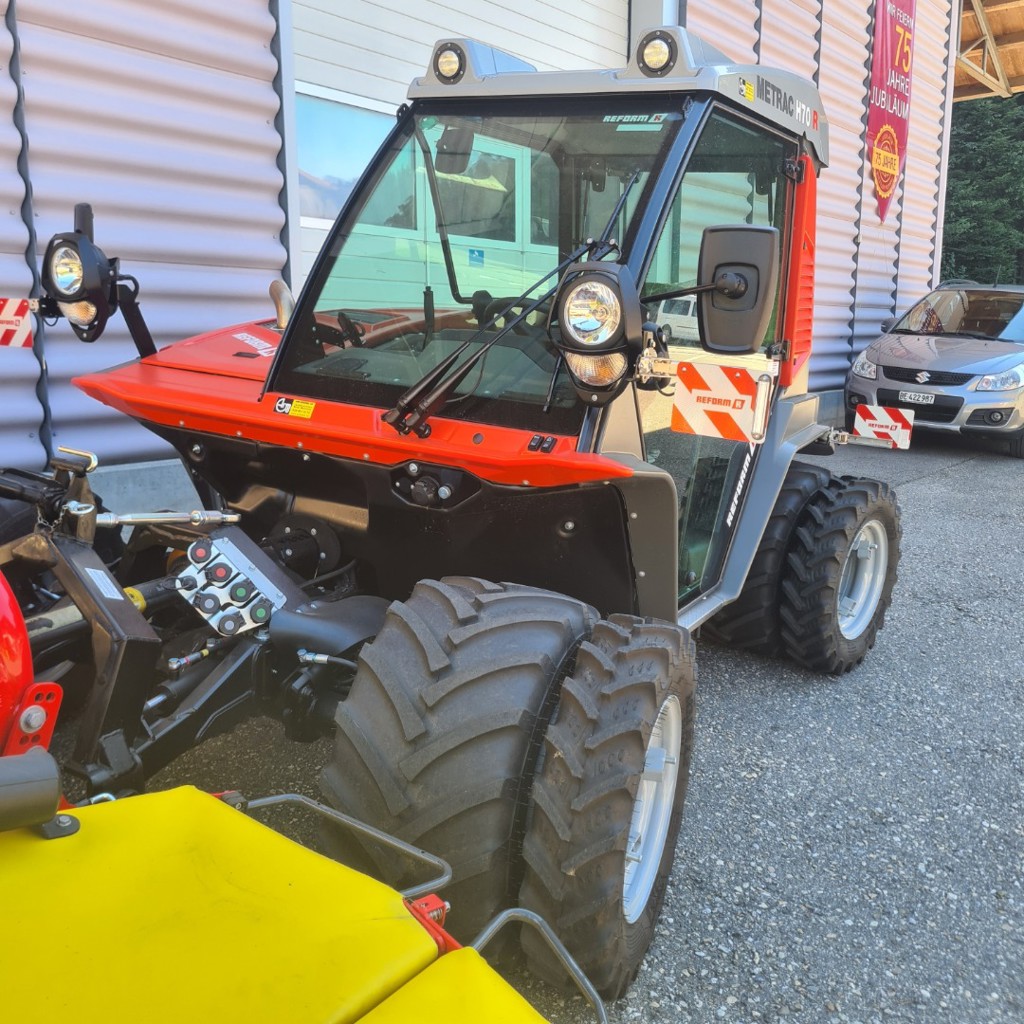 2e77d2fd-b31c-4d52-b990-1fe3ad7d7722-Reform Metrac H 70 R b.jpg