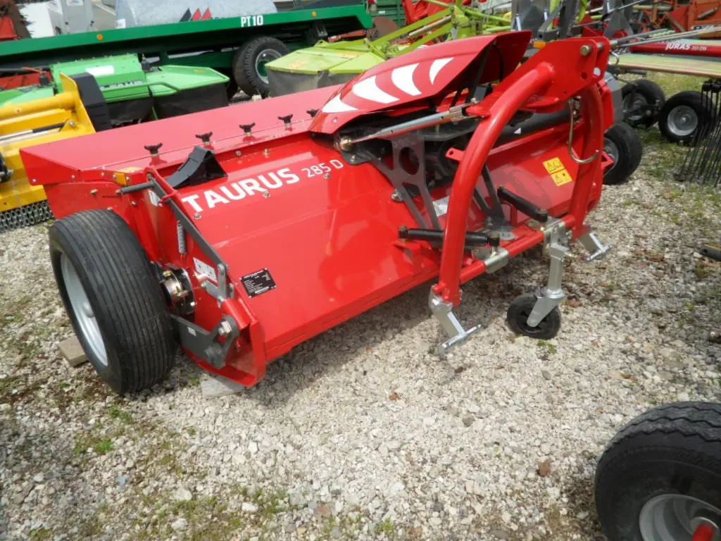 ba5bec6a-569b-4bd1-8fbe-6b22cdd939e9-Fella Taurus.jpg