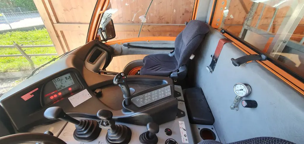 c037a8f5-8d60-471d-b13a-acbeb7e62844-dok vt 8.jpg