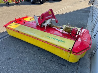 Faucheuse Pöttinger Novacat 301