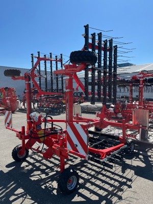 Hackstriegel / Herse étrille KUHN TINELINER 600