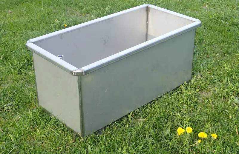 Tränketrog Chromstahl 1.5 Meter / 290 Liter