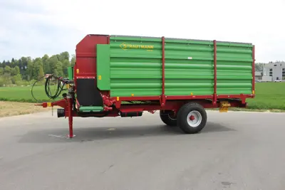 Futterverteilwagen Strautmann FVW 160