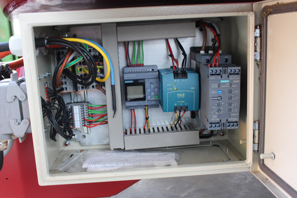 1b5a58a6-1978-40b0-84e7-43d50c2191df-Verti-Mix_951_ESF-H_x786 (3).jpg