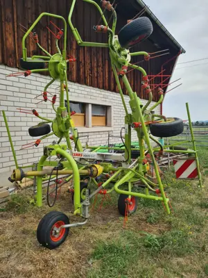 Pirouette Claas volto 64