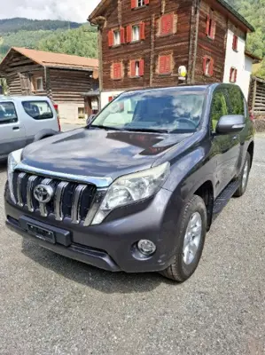 TOYOTA LAND CRUISER AUTOMAT