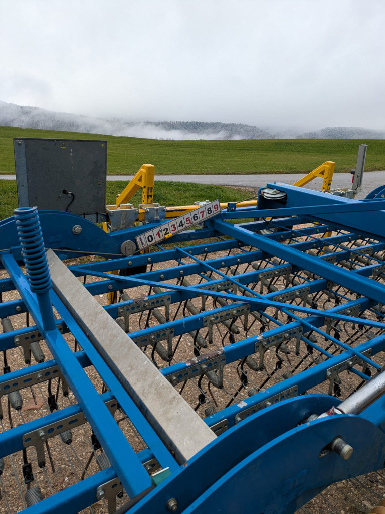 99933079-6a42-4ee9-ae03-bf73fe715708-PHOTO-2025-11-26-15-41-38 (2).jpg