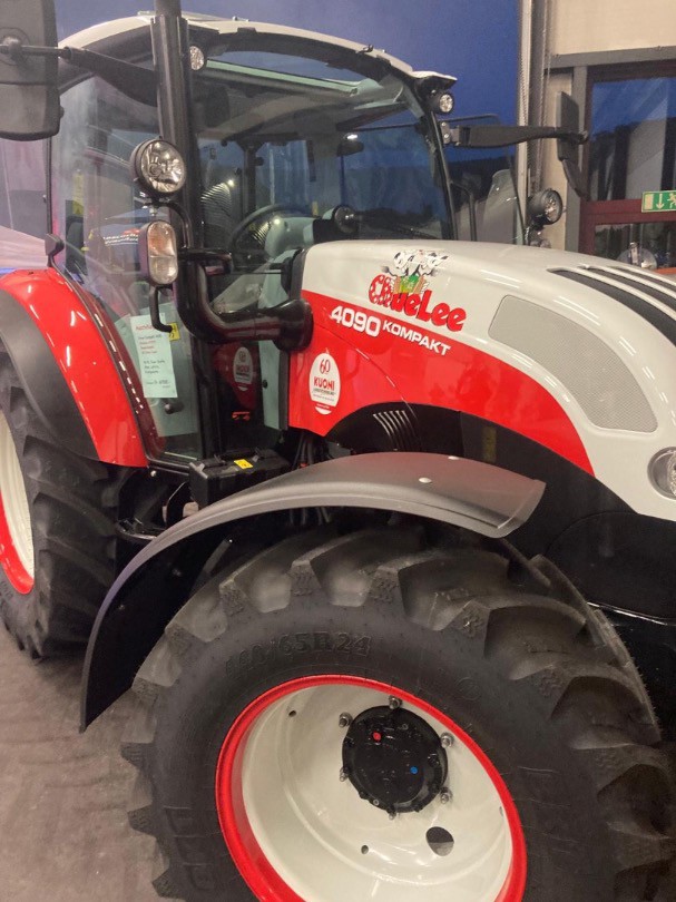 6e0f40b9-58f4-43a5-8de0-a80a76292a42-WhatsApp Image 2025-11-17 at 15.jpg