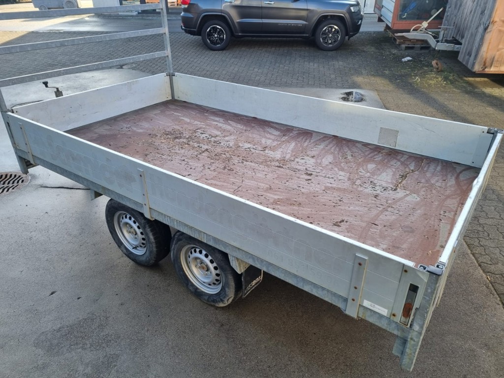 76d3ee5e-dfd5-455d-bf31-9eb98742e56b-WhatsApp Image 2026-01-14 at 05.jpg